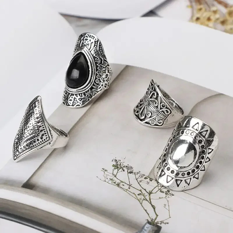 4-Piece Boho Vintage Silver Ring Set
