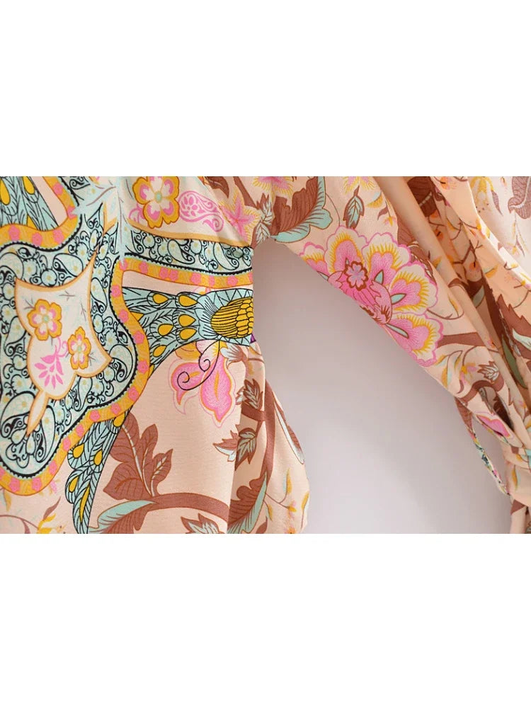 Vintage Peacock Floral Kimono – Boho Short Robe with Sash & Batwing Sleeves