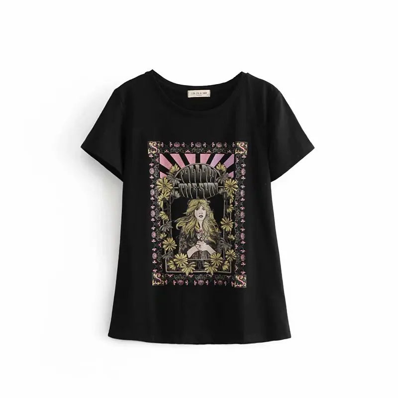 Follow The Sun: Vintage-Inspired Boho Graphic Tee