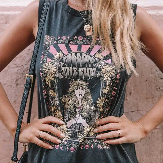 Follow The Sun: Vintage-Inspired Boho Graphic Tee