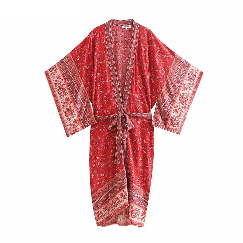 Dreamweaver Floral Kimono - Boho Chic Cover-Up